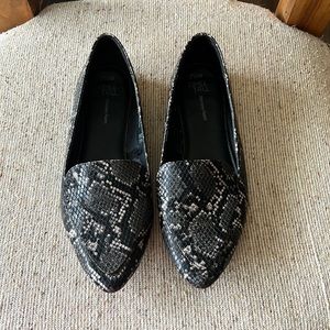 Time and Tru Women’s Flats